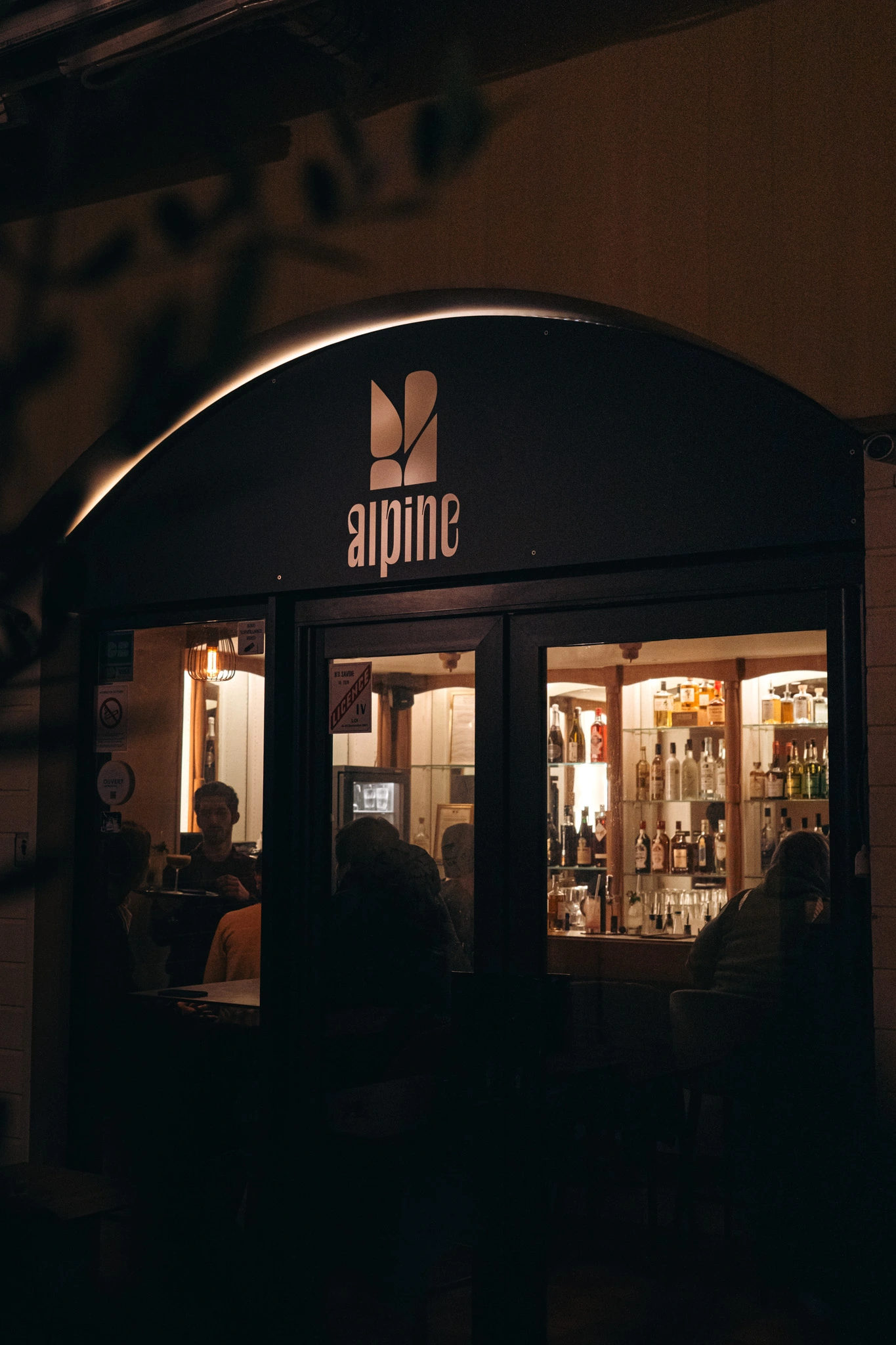 Alpine Bar 1